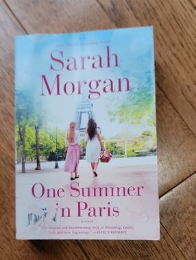 Sarah Morgan "One Summer in Paris" - Pink & White Paperback